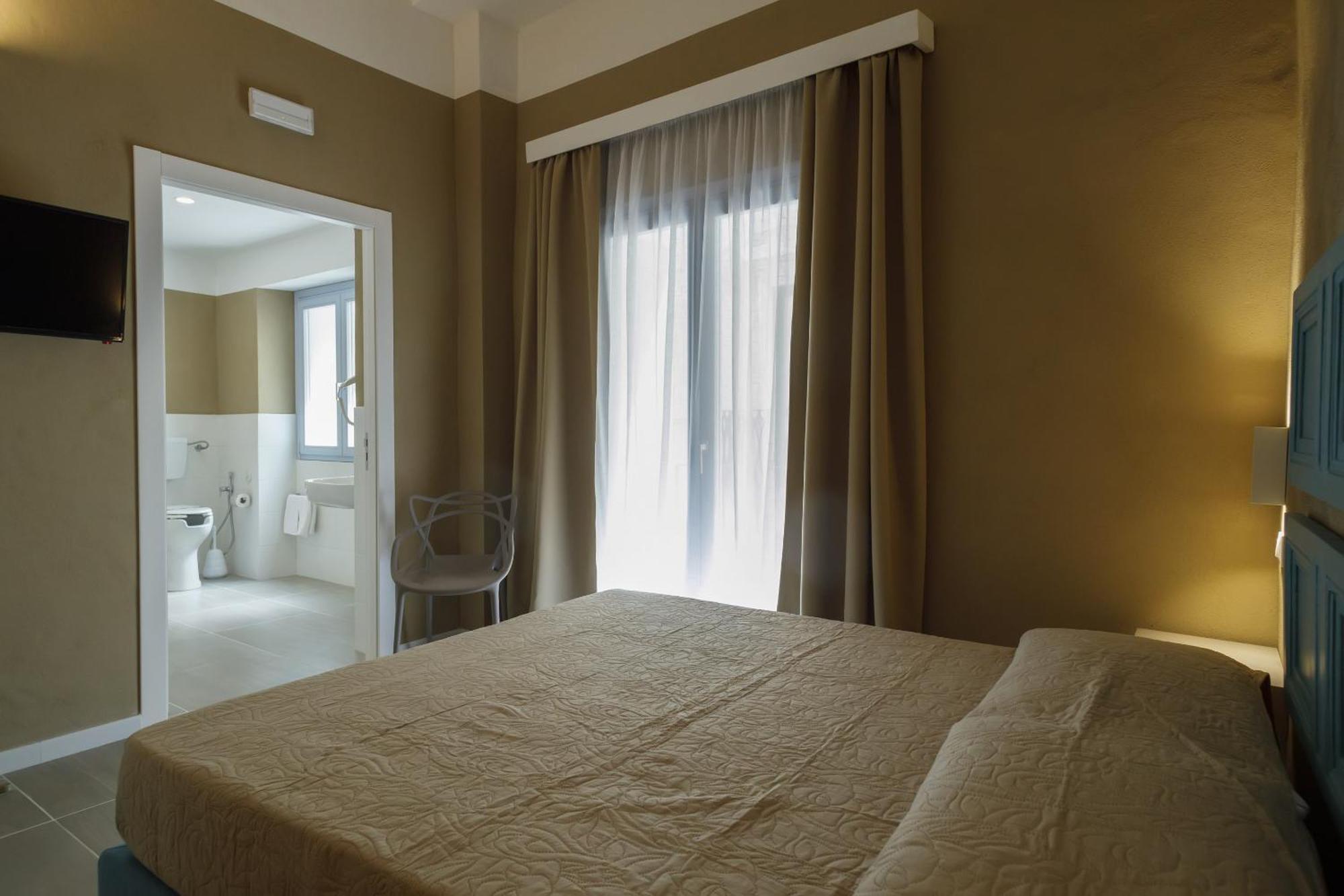 Palazzo Mancina Hotel Trapani Room photo